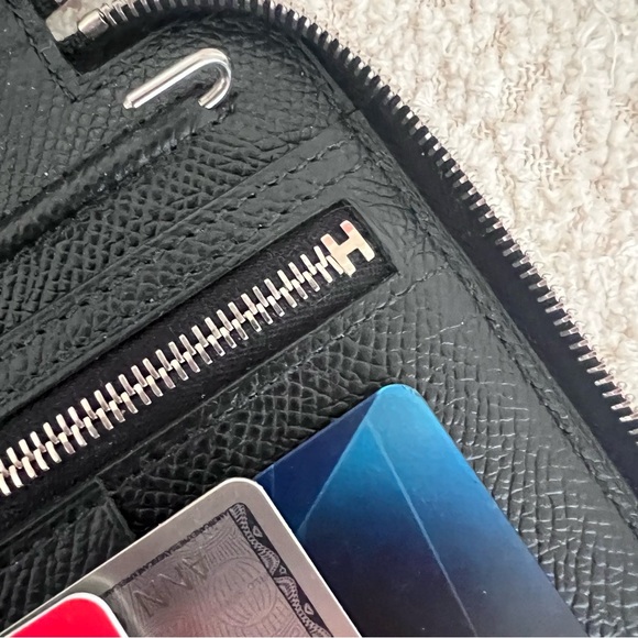 HERMÈS Rare Black Epsom Leather Vision II Zip Agenda Wallet $1900 - Picture 6 of 7